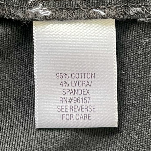 SO Black Jacket w/Contrast Stitching, Wt. Buttons & Flower Fabric Liner L (J) - Picture 5 of 10